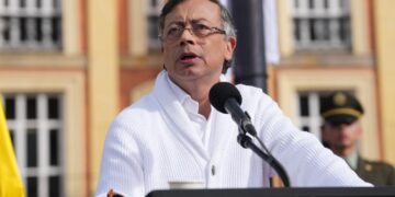 ¿Petro se atreverá a renunciar a la Presidencia para empujar la campaña de Iván Cepeda? ¿