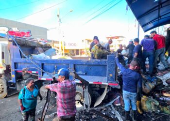 La fuerza de la unión: Retiran 24 toneladas de escombros en El Imperio mientras Yopal se une para reconstruir el comercio afectado