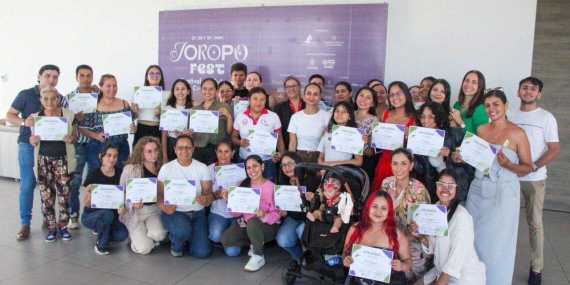 ¡A puro pulso! Emprendedores de Yopal terminan formación y ahora van por todo en redes sociales.