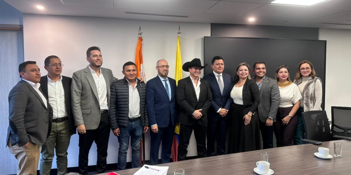 Gobernación de Casanare e Invías definen hoja de ruta para proyectos viales estratégicos