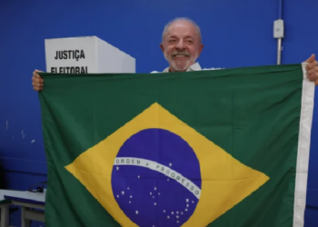 Brasil: Lula da Silva es reelegido presidente tras una jornada de alta tensión