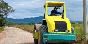 Rehabilitan vía a San Rafael Morichal en Yopal