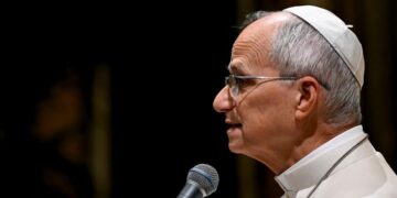 Extirpan tumor al Papa en el Gemelli: ya está en la habitación